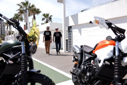 Nuevas camisetas de Unit Garage