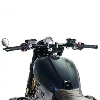 1 espejo NineT Scrambler con 2 terminales