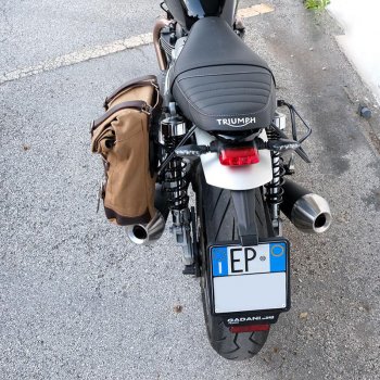 Bolsa lateral de lona + Triumph Cuadro Speed Twin