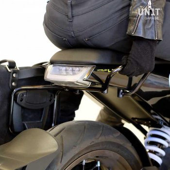 Bolsa lateral en piel dividida + marco husqvarna 401