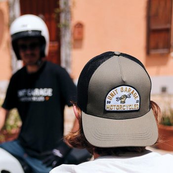 Gorra Trucker Wrench Unit verde