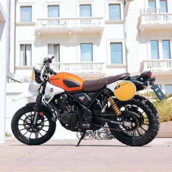 Funda de asiento de cuero marrón Honda CL