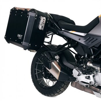 Par de bolsas de aluminio Atlas 47L+47L con cuadro Moto Guzzi Stelvio (a partir de 2024)