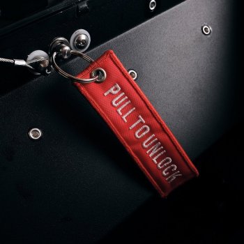 Juego de maletas laterales de aluminio Atlas 48L+48L + Marcos de aluminio para alforjas Triumph Bonneville T120