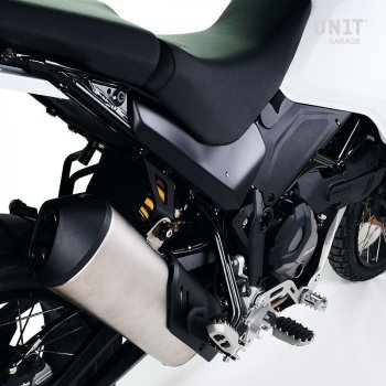 Par de paneles laterales Ducati DesertX RR22