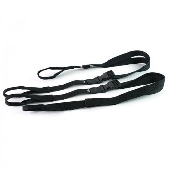 Dos correas con acabados en piel