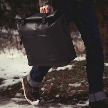 Dos bolsas laterales Khali en TPU 35L - 45L con marcos nineT