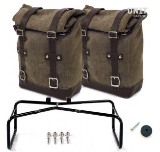 Dos bolsos laterales en piel dividida + doble marco NineT