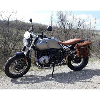 Dos bolsos laterales en piel dividida + doble marco NineT