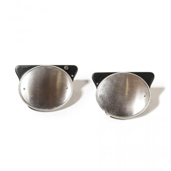 Paneles laterales con mesas de aluminio