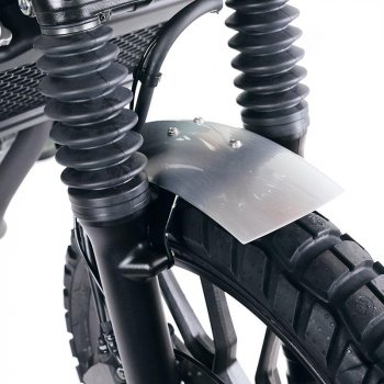 Guardabarros bajo de aluminio Honda CL con estabilizador de horquilla Plata