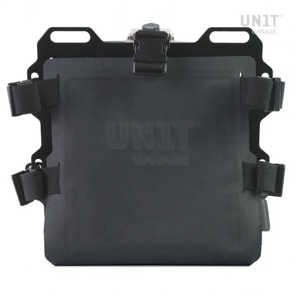 Placa de aluminio con enganche rápido frontal en Hypalon y cerradura