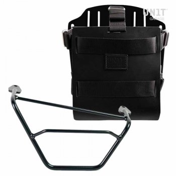 Portabolsas de aluminio con frontal de cuero regulable, enganche rápido y marco derecho
