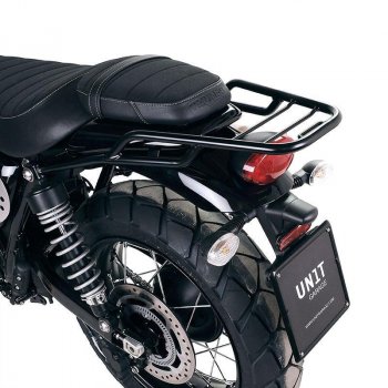 Portaequipajes trasero con agarraderas para pasajeros