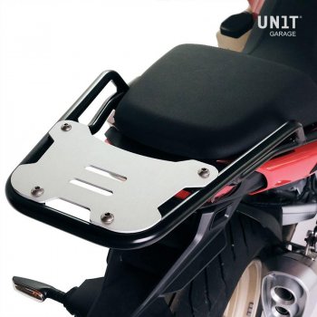 Portaequipajes trasero Moto Guzzi V100 Mandello con asas de pasajero