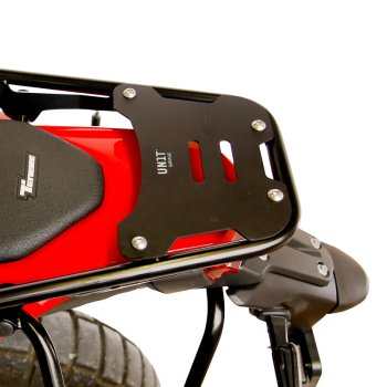Portaequipajes trasero con agarraderas para pasajeros Yamaha Ténéré 700