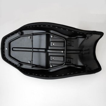 Sillín largo negro / naranja